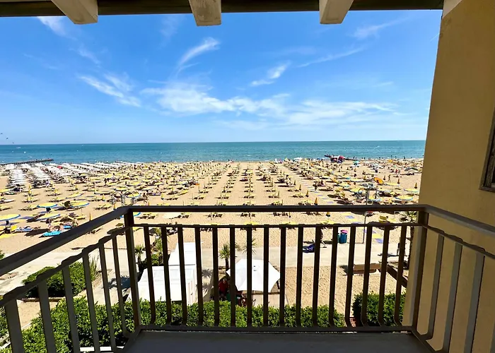 Villa Fronte Mare Jesolo Lido