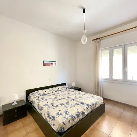 Villa Fronte Mare-Carraro Immobiliare Jesolo - Family Apartments Exterior photo