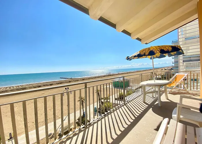 Villa Fronte Mare-Carraro Immobiliare Jesolo - Family Apartments