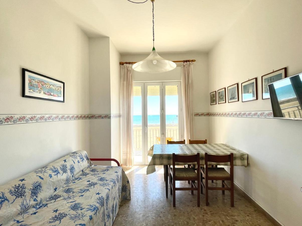Fronte Mare-carraro Immobiliare - Family Apartment Lido di Jesolo